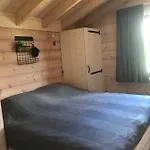 Chalet Momage Dichtbij Skiliften, Skiverhuur En Bikepark!