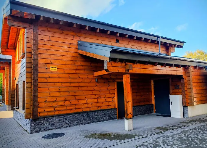 Momage Dichtbij Skiliften, Skiverhuur En Bikepark! Alpehytte *