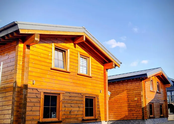 Alpehytte Momage Dichtbij Skiliften, Skiverhuur En Bikepark! *